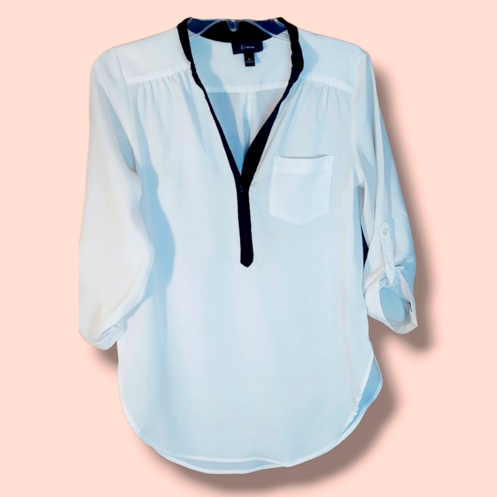 B-Wear | Women's Sheer White Tunic | Size Medium | Front Pocket | Work |